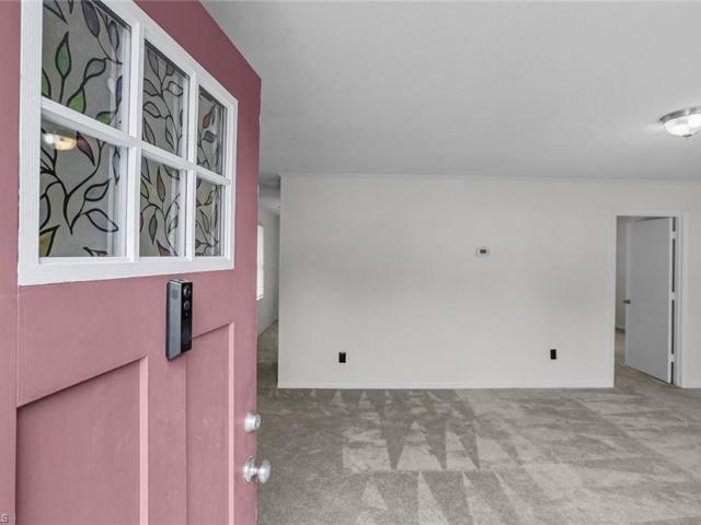 House for sale in Pfafftown, North Carolina