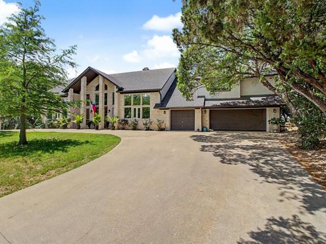 House for sale in Whitney, Texas