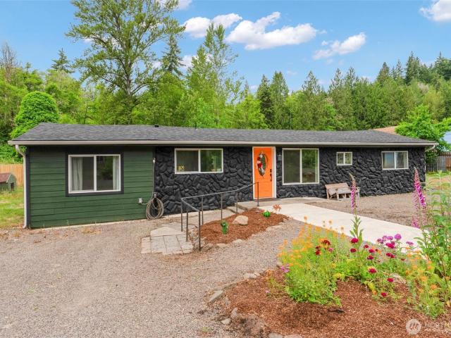 House for sale in Kelso, Washington
