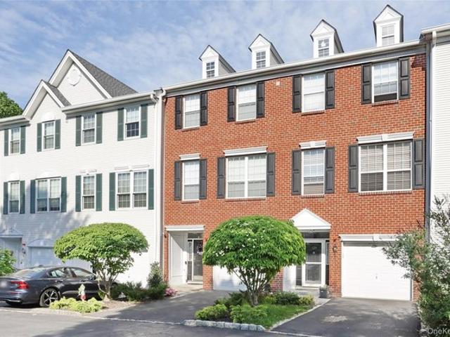 Condo for sale in Rockland, New York