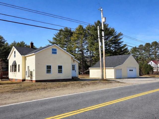 House for sale in Oxford, Maine