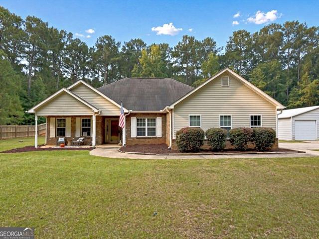 House for sale in Milner, Lamar County