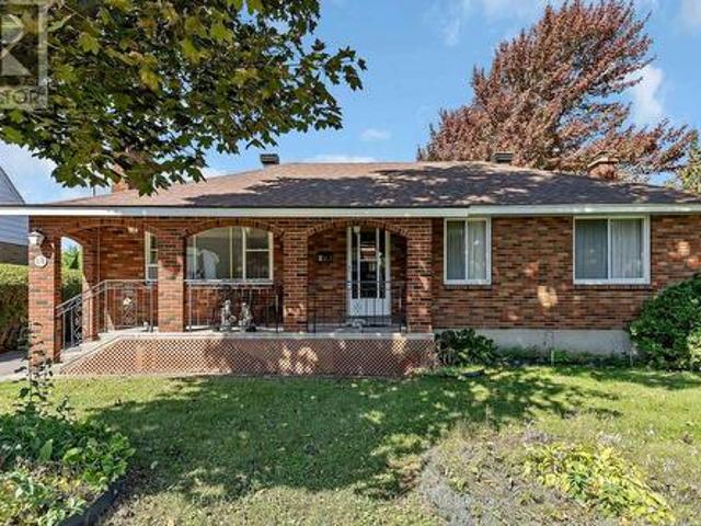 House for sale in College, Ottawa