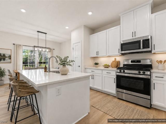 House for sale in Summit, Ohio