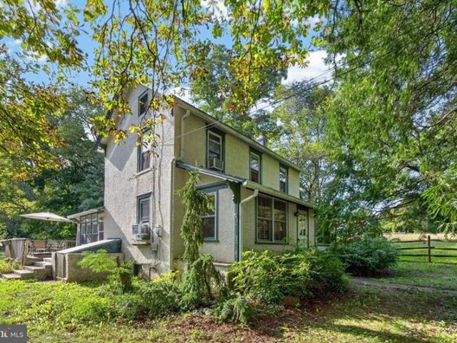 House for sale in Elverson, Chester County