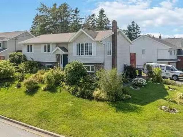 House for sale in Cole Harbour, Nova Scotia