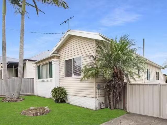House for rent in Rosedale, Victoria