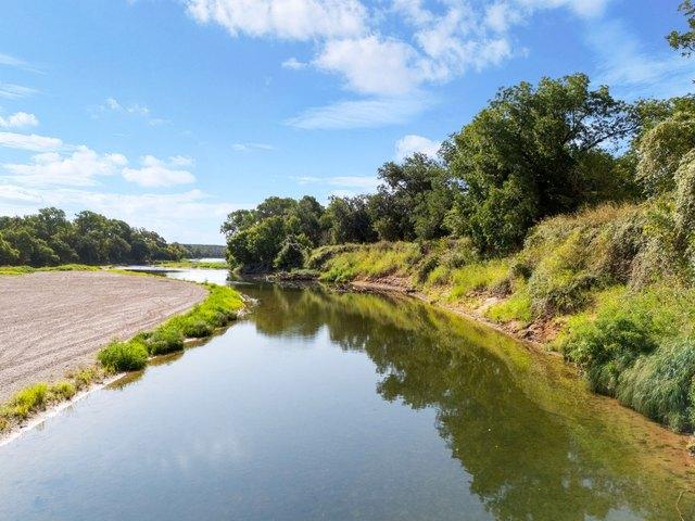 Land for sale in China Spring, Texas