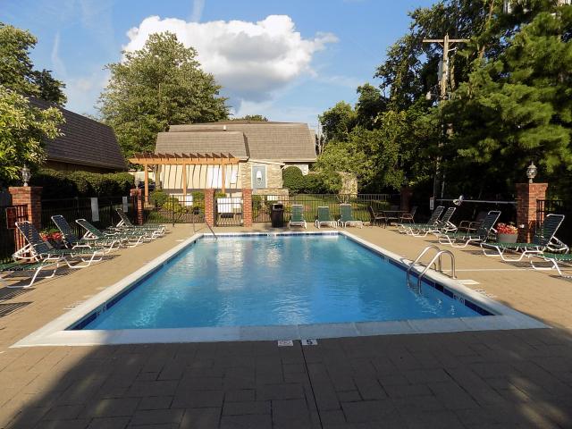Condo for sale in Lexington