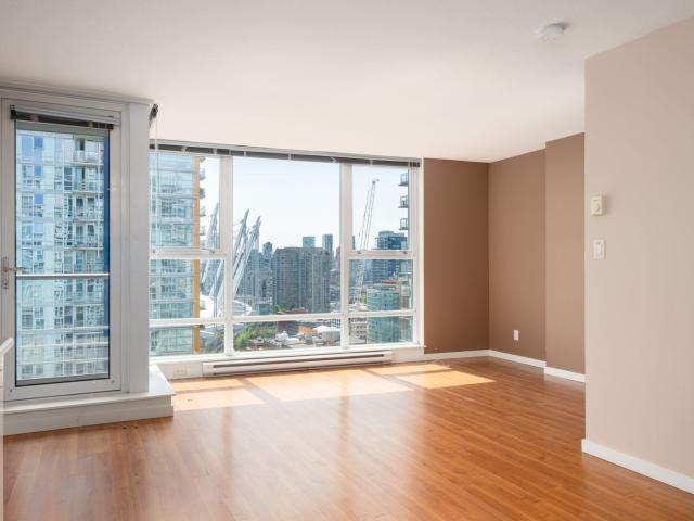 Apartment for rent in Vancouver, British Columbia