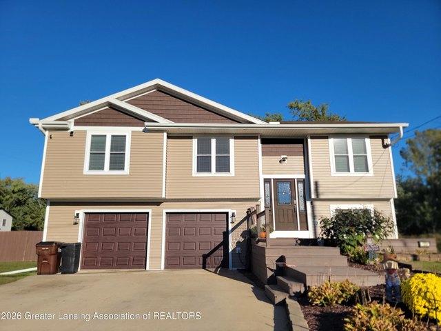 House for sale in Michigan Center, Leoni Township