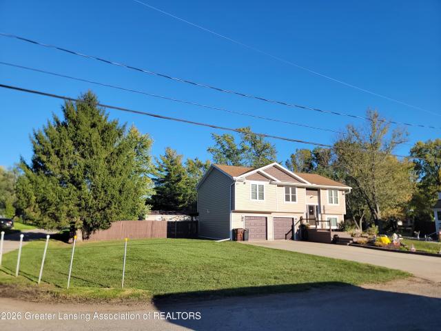 House for sale in Michigan Center, Leoni Township