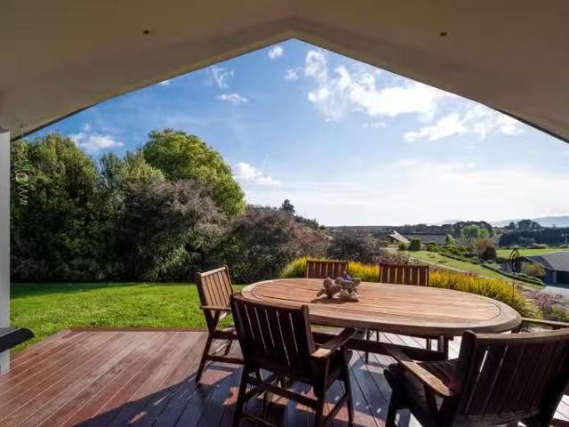 House for sale in Tasman