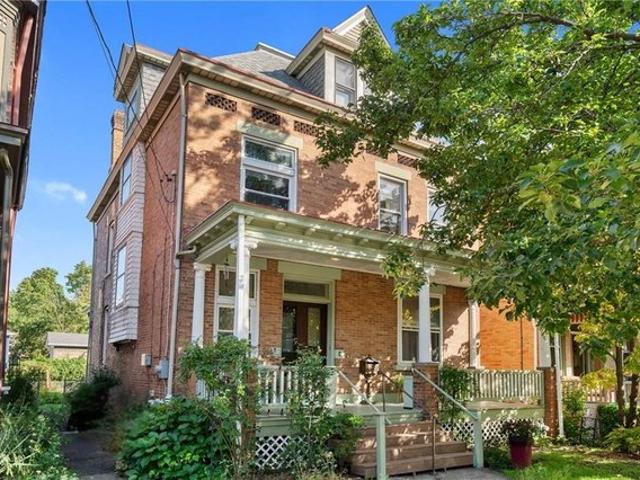 House for sale in Pittsburg, Pennsylvania