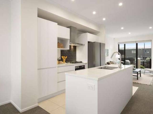 Townhouse for sale in Hobsonville, Upper Harbour