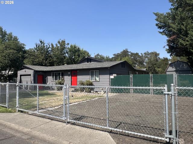 House for sale in Oregonia