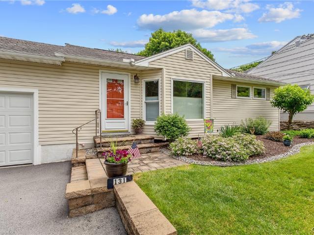 House for sale in Camillus, New York