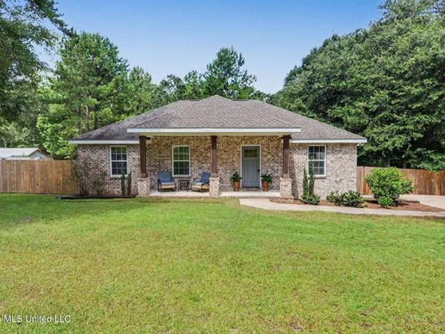 House for sale in Lucedale, Mississippi