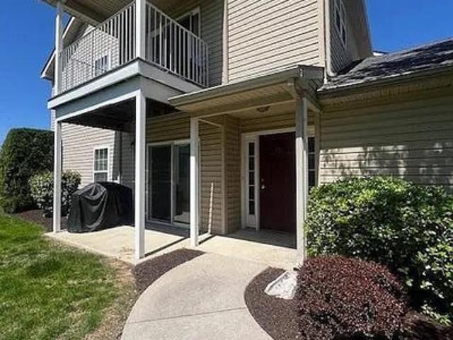 Townhouse for sale in Hummelstown, Dauphin County