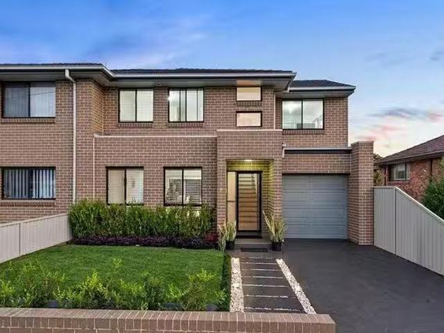 House for rent in Fairfield Heights, New South Wales