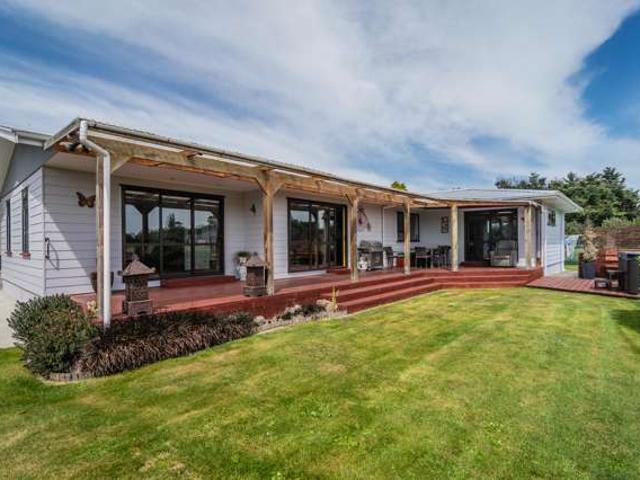 Property for sale in Kerrytown, Canterbury