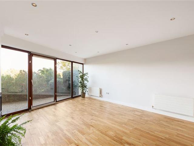 Apartment for sale in Greystones, North Tipperary