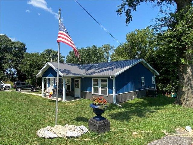 House for sale in Buchanan, Missouri