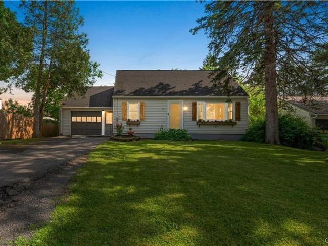 House for sale in Jamesville, New York