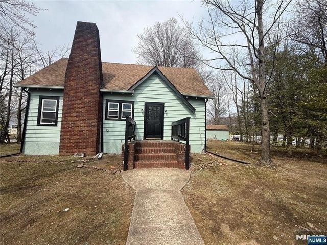 House for sale in Mahwah, New Jersey