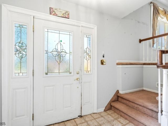 House for sale in Clark, New Jersey