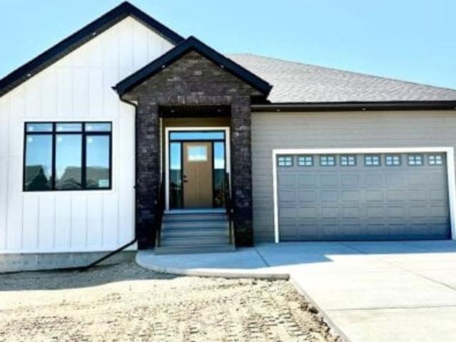House for sale in Nanton, Alberta