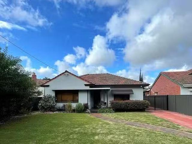 House for rent in Inglewood, Western Australia
