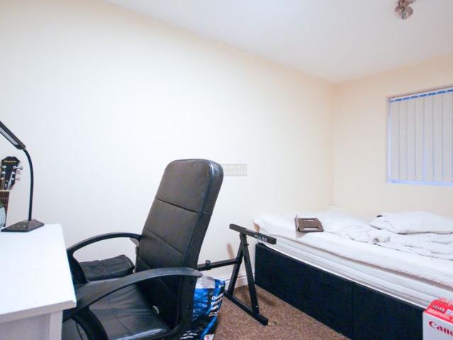 Room for rent in Bournbrook, West Midlands