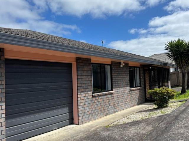 House for rent in Sunnyvale, Henderson-Massey