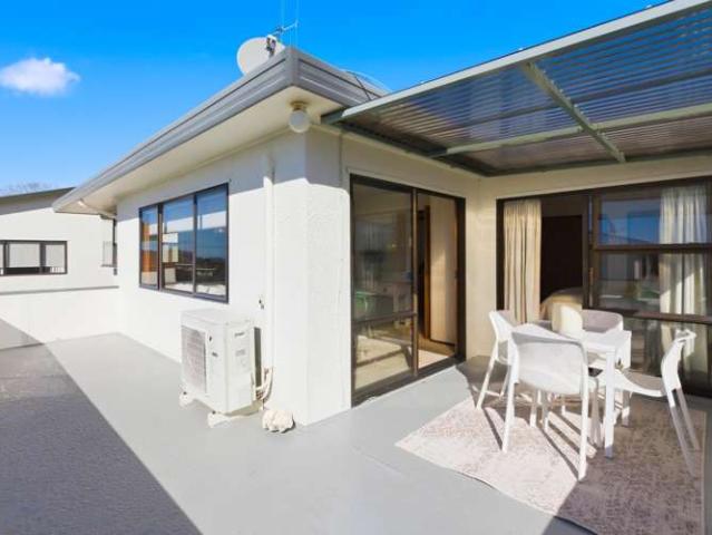 Townhouse for sale in Omokoroa, Bay Of Plenty