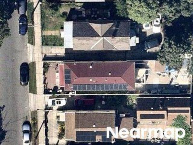 House for sale in Queens, Arverne