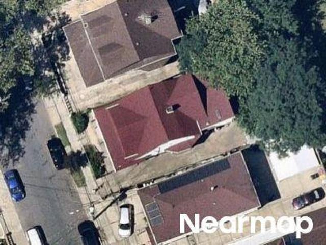 House for sale in Queens, Arverne