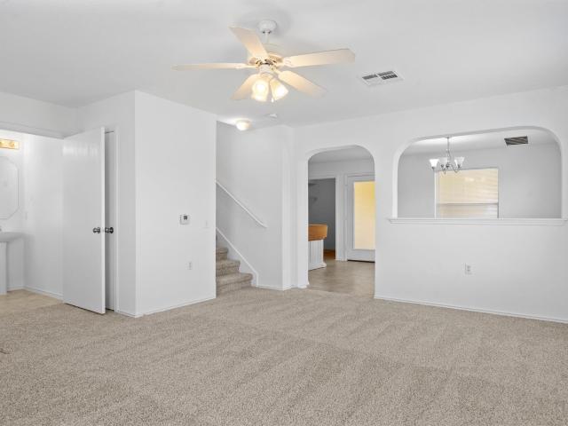 House for sale in Manor