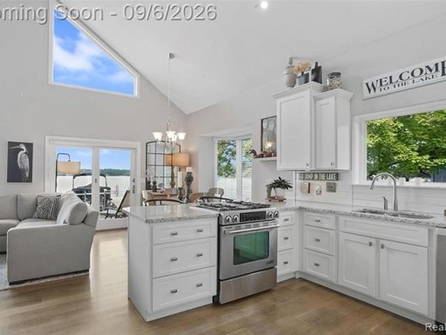House for sale in Fenton, Michigan
