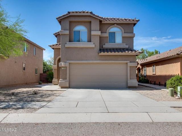 House for sale in Vail, Arizona