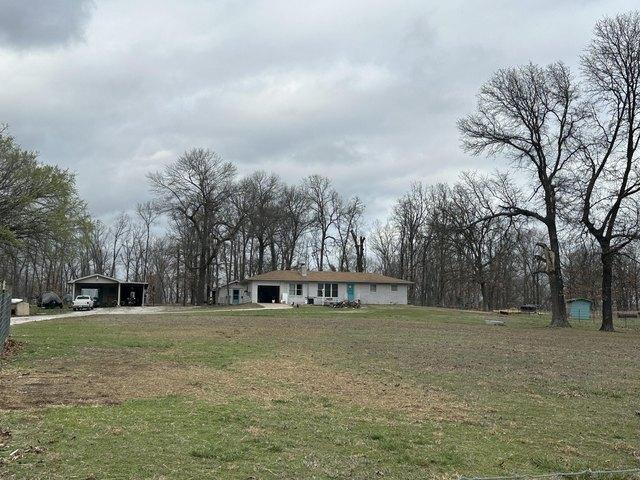 House for sale in Diamond, Missouri