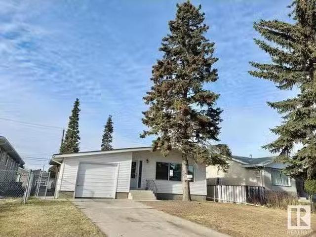 House for sale in Wedgewood, Alberta