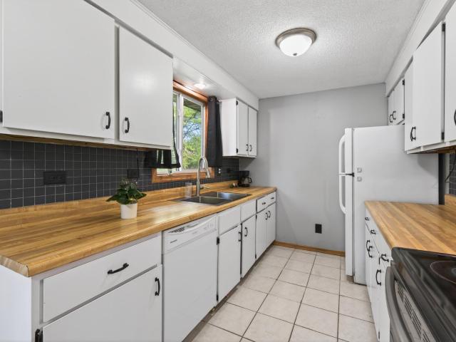 House for sale in Coon Rapids, Minnesota