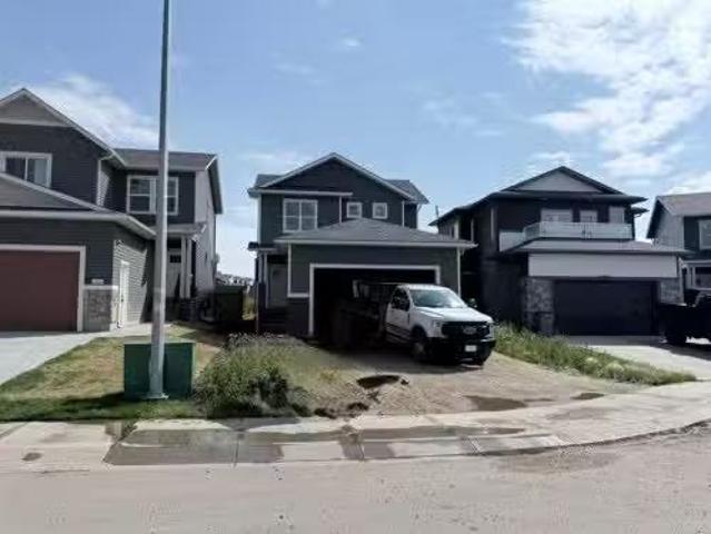 House for sale in Grande Prairie