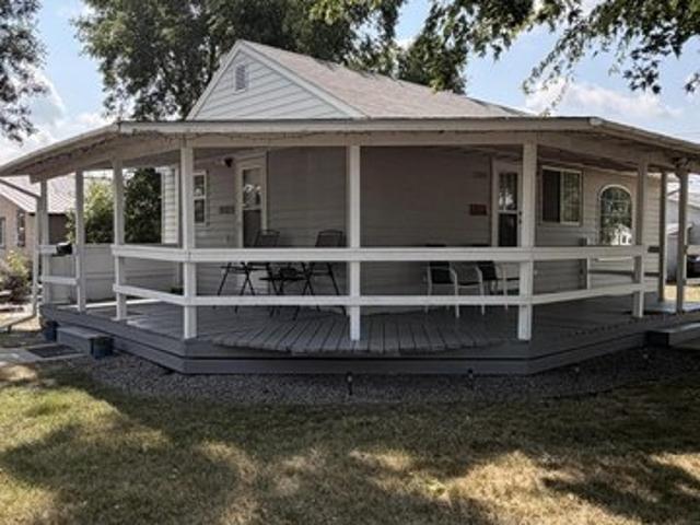House for sale in Jamestown, North Dakota