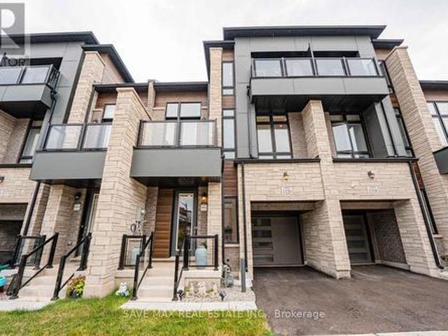 House for sale in Oakville, Ontario