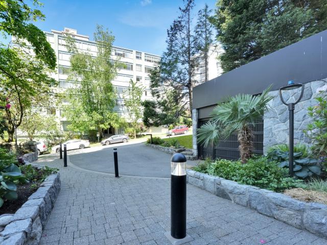Apartment for rent in Vancouver, British Columbia