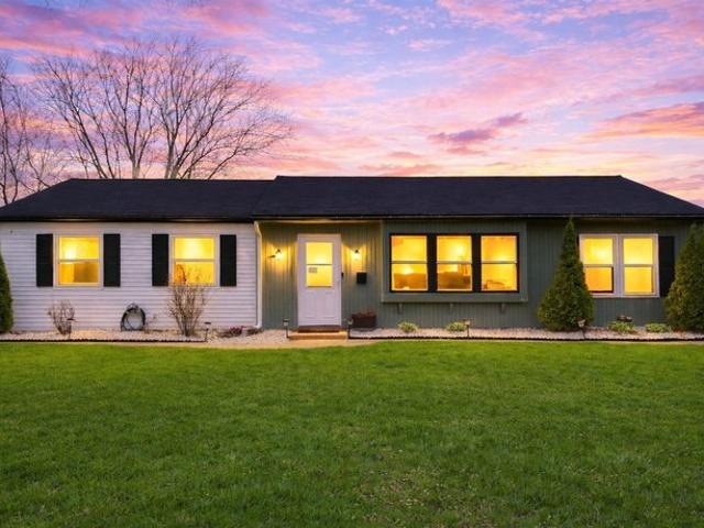 House for sale in Schaumburg, Illinois