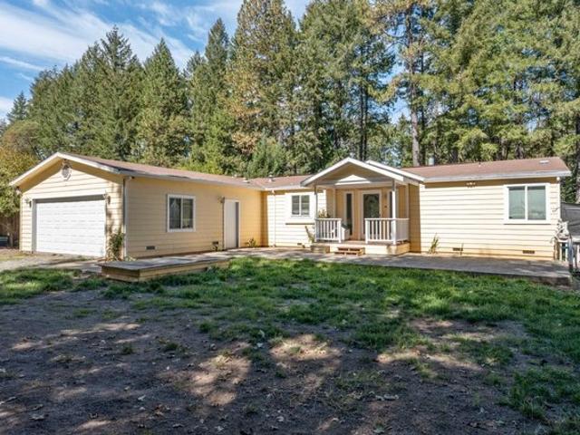 House for sale in Laytonville, Mendocino County