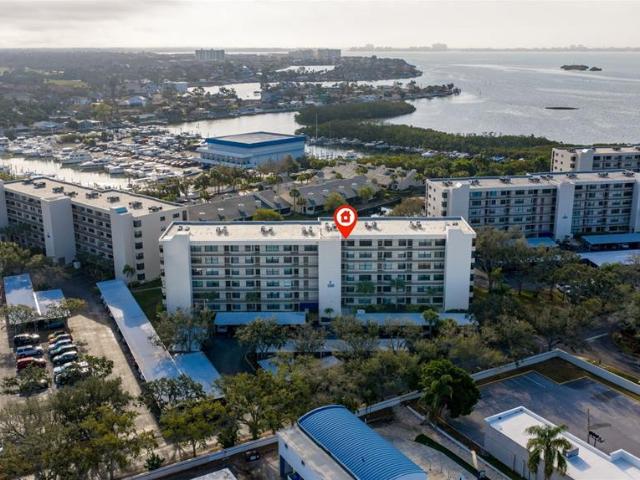 Condo for sale in South Pasadena, Florida